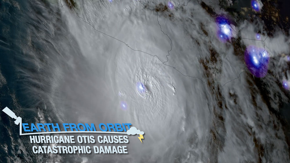 National Weather Service on X: Moisture streaming ahead of Major Hurricane  Hilary may produce heavy to excessive rain in the Southwest. A Northwest  front is producing critical fire weather threats, and potential